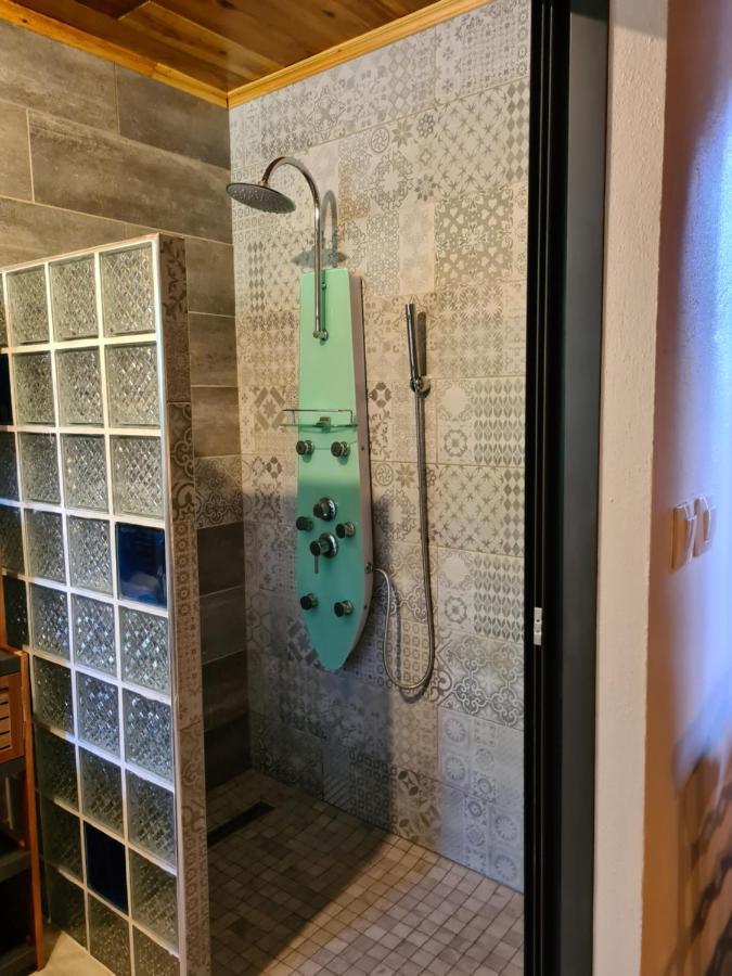 Chambres Et Tables D'Hote Du Voyageur Ла Плен де Палмист Екстериор снимка
