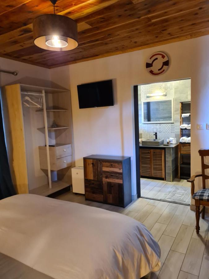 Chambres Et Tables D'Hote Du Voyageur Ла Плен де Палмист Екстериор снимка