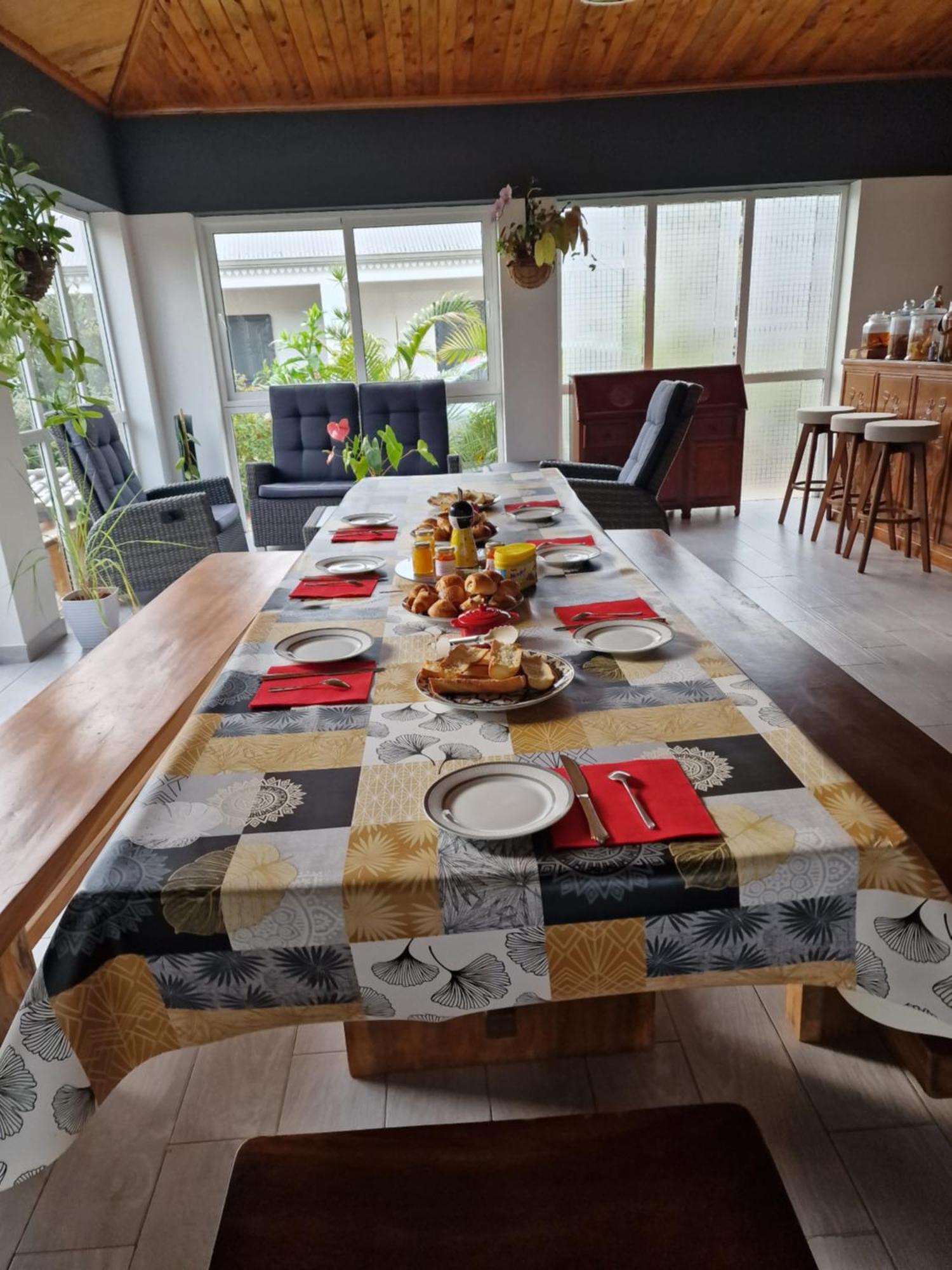 Chambres Et Tables D'Hote Du Voyageur Ла Плен де Палмист Екстериор снимка