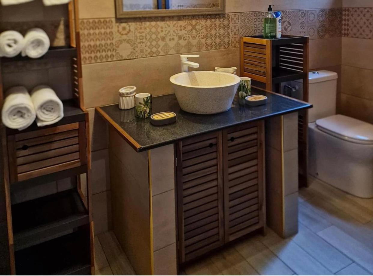 Chambres Et Tables D'Hote Du Voyageur Ла Плен де Палмист Екстериор снимка